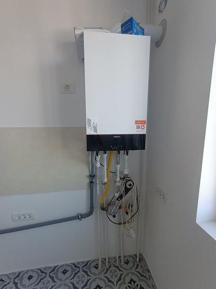 Apartament cu 3 camere semidecomandat, mobilat în Drumul Taberei