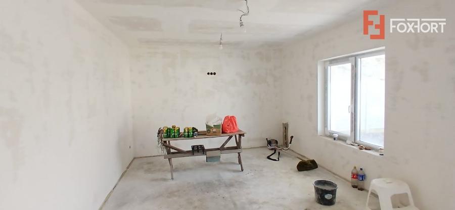 Duplex cu 3 camere cu Canalizare în Becicherecu Mic
