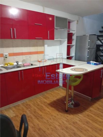 Apartament cu 2 camere, mobilat în Nicolina