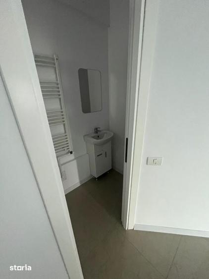 Spațiu comercial, de 22 mp, în Agigea