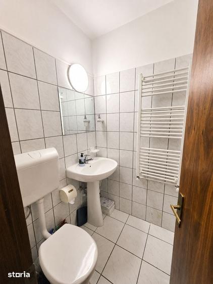 Apartament cu 3 camere decomandat, mobilat în Nerva Traian