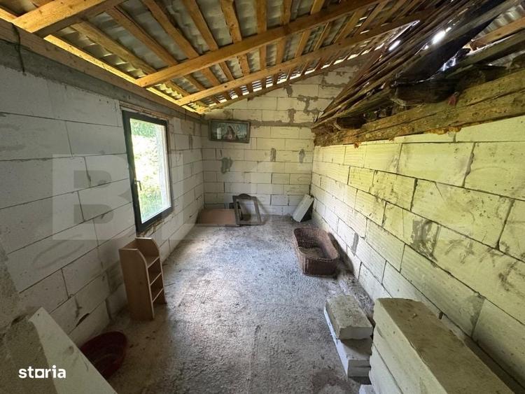 Casă cu 4 camere cu Teren 2200 Mp în Dumitrița