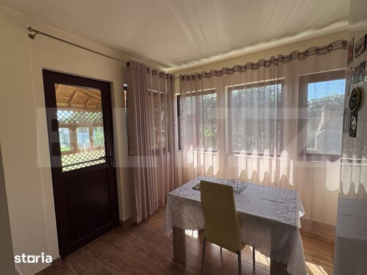 Casă cu 6 camere cu Teren 667 Mp în Bănești