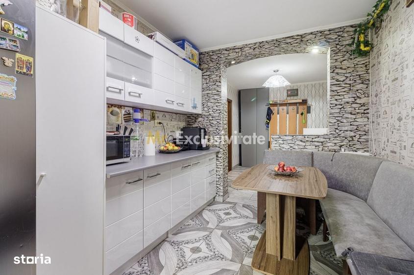 Apartament cu 4 camere în Rahova