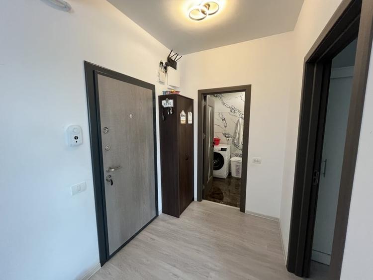 Apartament cu 3 camere, mobilat în Agigea