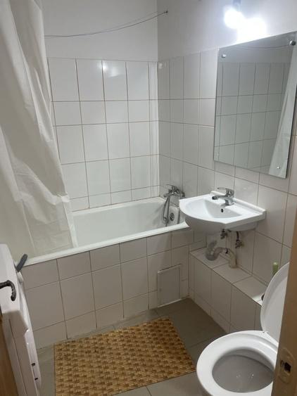Apartament cu 2 camere decomandat în Rahova