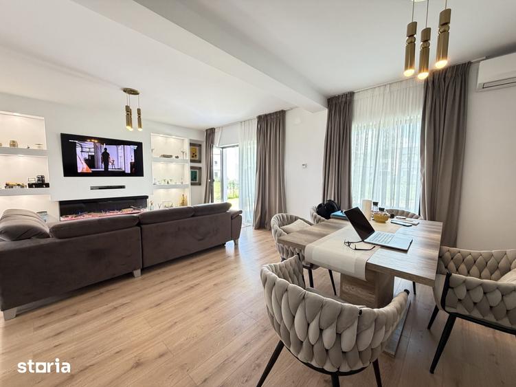 Casă cu 4 camere cu Teren 520 Mp în Micești