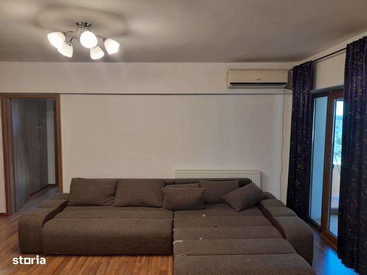 Apartament cu 2 camere în Micro 6