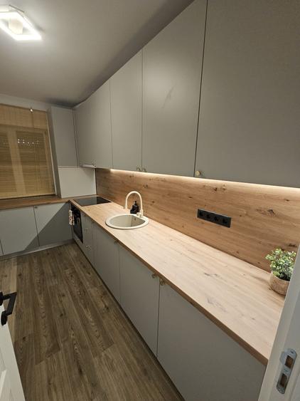 Apartament cu 2 camere decomandat în Florești