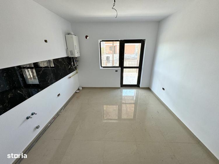 Casă cu 4 camere în Valea Lupului