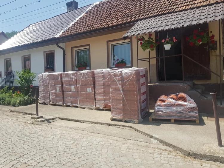 Casă cu Teren 300 Mp în Central