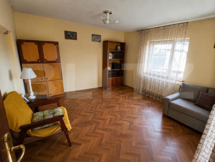 Casă cu 3 camere cu Teren 559 Mp în Central