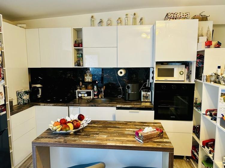 Apartament cu 2 camere decomandat, mobilat în Apahida