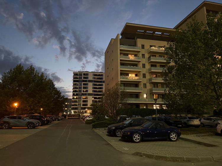 Apartament cu 2 camere semidecomandat în Aviației