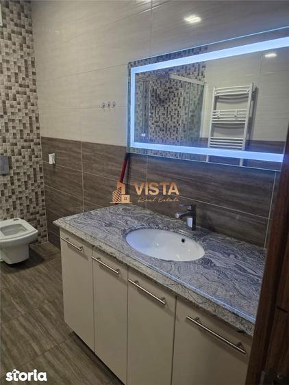 Apartament cu 4 camere, mobilat în Tractorul