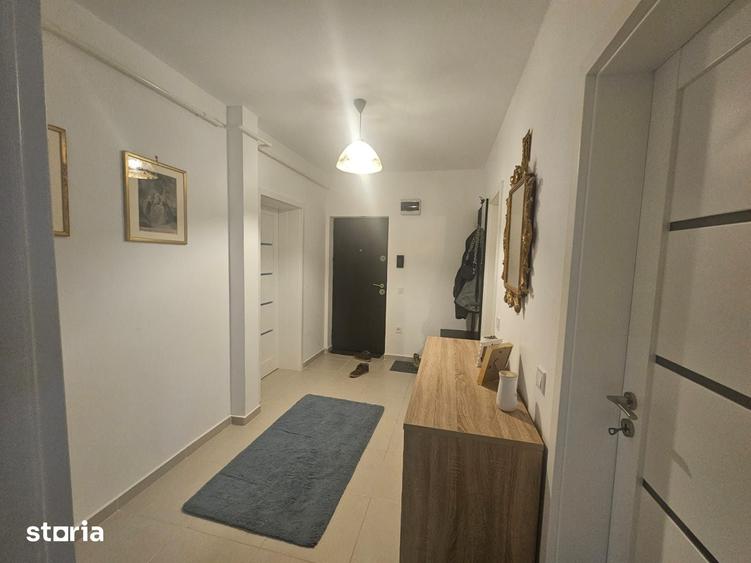 Apartament cu 3 camere decomandat în Valea Lupului