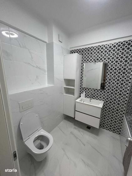 Garsonieră decomandată în Central