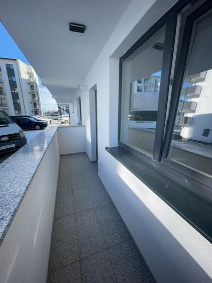 Apartament cu 2 camere decomandat în Pielești