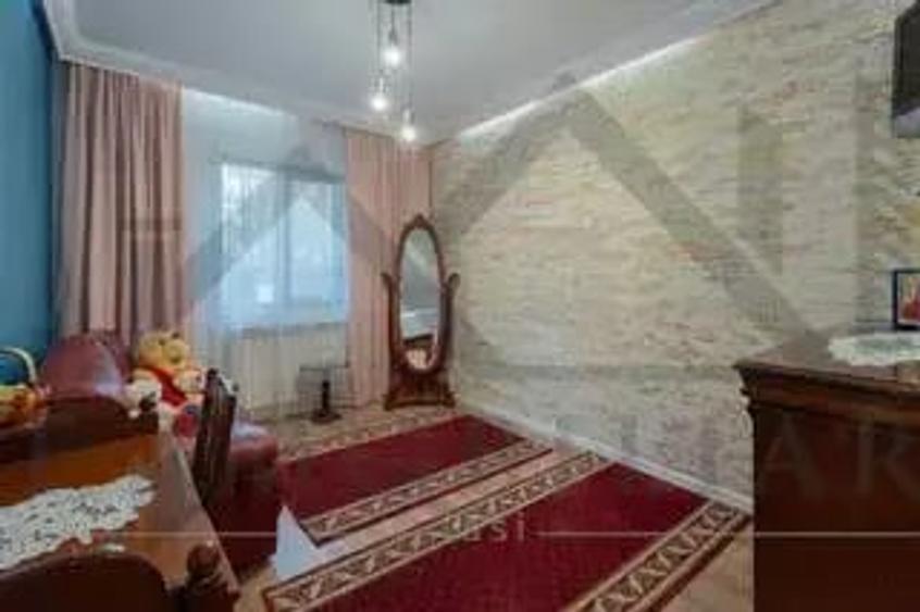 Casă cu 3 camere cu Teren 426 Mp în Filiași