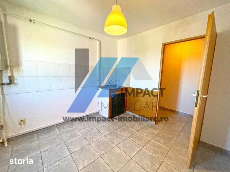 BALS! Foarte spatios,nemobilat complet,centrala termica,aer conditiont - 1