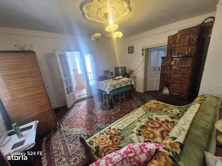 Casă cu 4 camere cu Teren 719 Mp în Vânători-Neamț