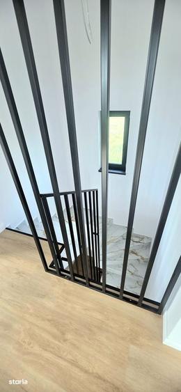 Casă cu 4 camere cu Teren 410 Mp în Cug