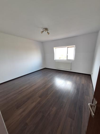 Apartament cu 2 camere decomandat în Dacia