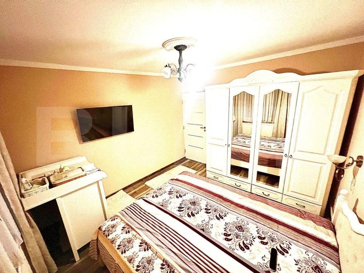 Apartament cu 4 camere decomandat, mobilat în Șimleu Silvaniei