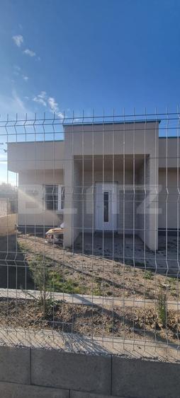 Casă individuală cu 2 camere cu Canalizare în Câmpia Turzii