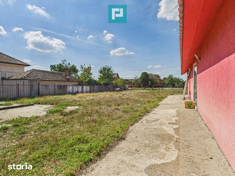 Casă cu 1 camere cu Teren 839 Mp în Zimandu Nou