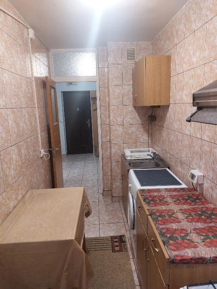 Garsonieră decomandată, mobilată în Lujerului