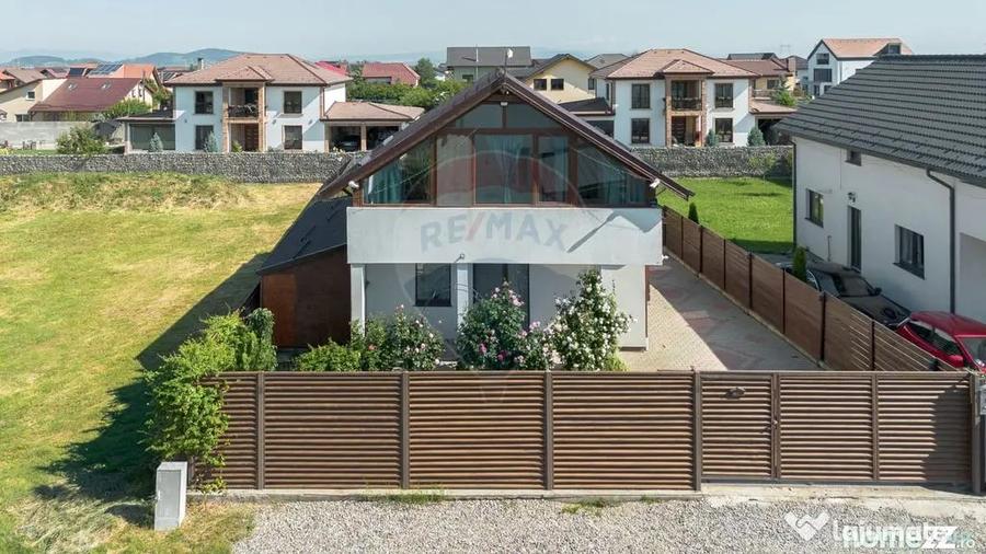 Casă cu 4 camere cu Teren 500 Mp în Tărlungeni
