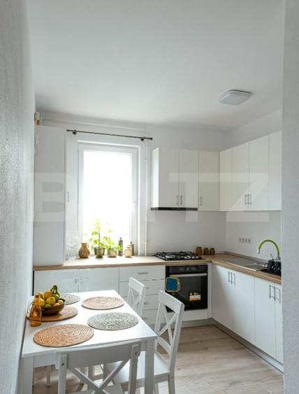 Apartament cu 2 camere decomandat, mobilat în Sângeorgiu de Mureș