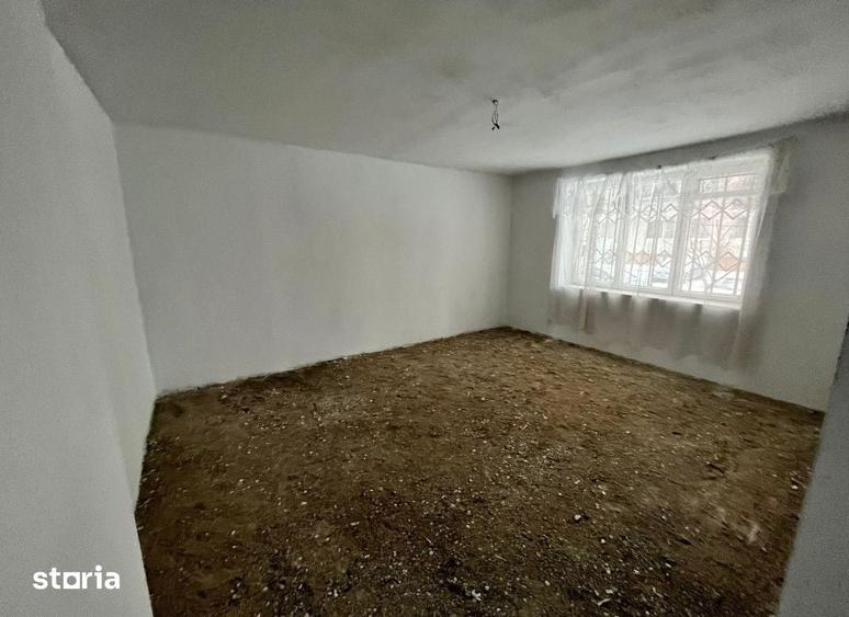 Apartament cu 3 camere în Calea Romanului