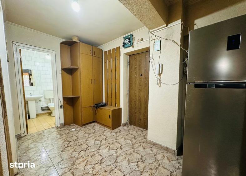 Apartament cu 4 camere decomandat, mobilat în Pantelimon