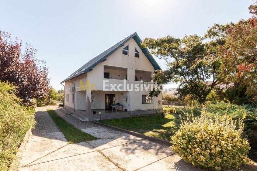 Casă individuală cu 6 camere cu Canalizare în Dârmănești