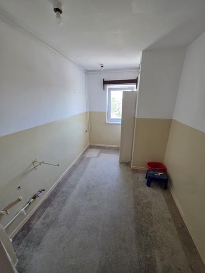 Apartament cu 3 camere decomandat în Ultracentral