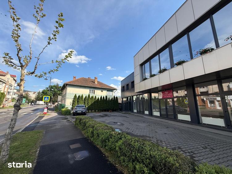 Spațiu comercial, de 421 mp, în Central