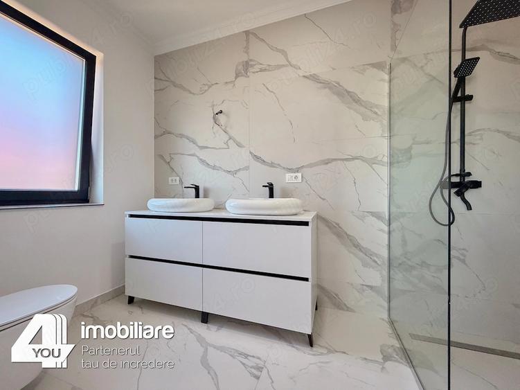 Casă cu 5 camere cu Teren 350 Mp în Livada