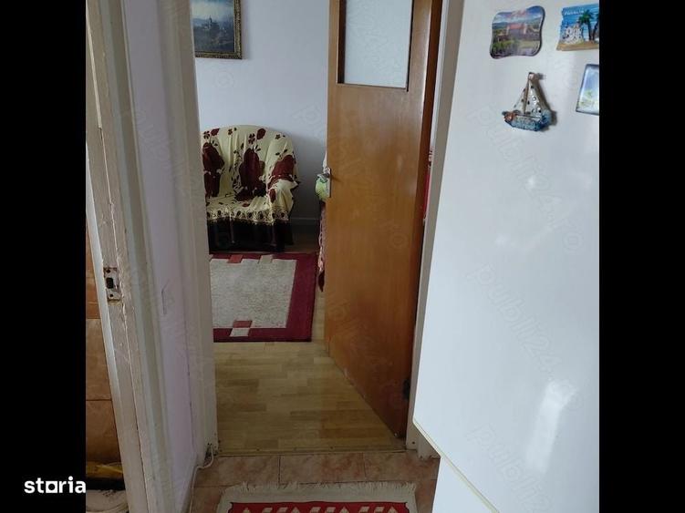 Apartament cu 2 camere decomandat în Drumul Taberei