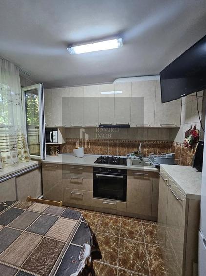 Apartament cu 2 camere decomandat în Giurgiului