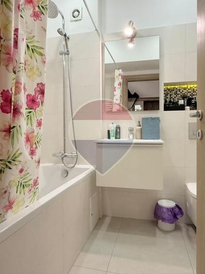 Apartament cu 2 camere semidecomandat în Basarab