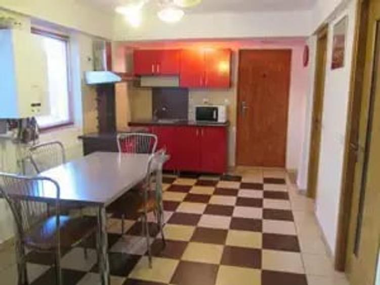 Apartament cu 2 camere decomandat în Între Lacuri