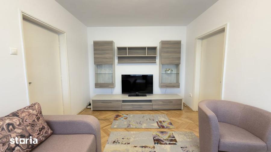 Apartament cu 2 camere, mobilat în Tei