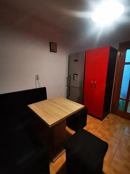 Apartament cu 3 camere decomandat în Tomis Nord