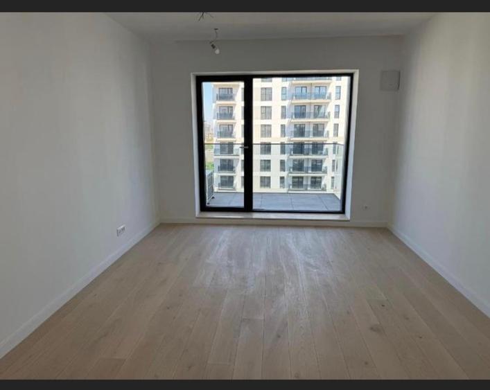 Apartament cu 2 camere decomandat în Pipera