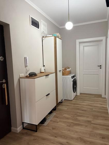 Apartament cu 2 camere decomandat în Giroc