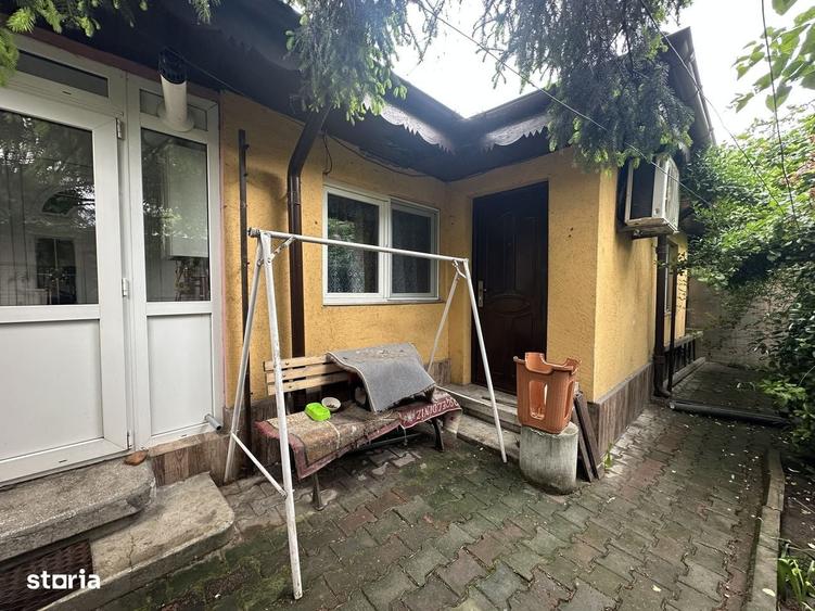 Casă cu 2 camere cu Teren 104 Mp în Central