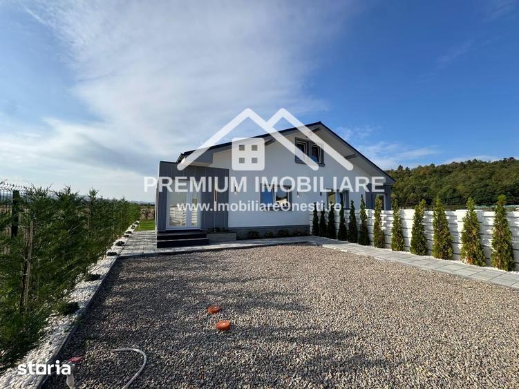Casă cu 3 camere cu Teren 300 Mp în Central