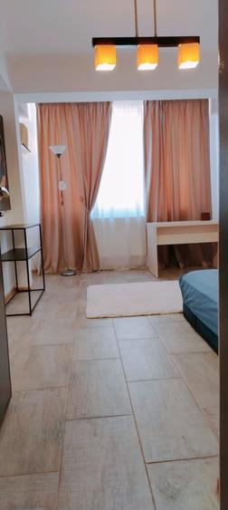 Apartament cu 3 camere decomandat în Moșilor